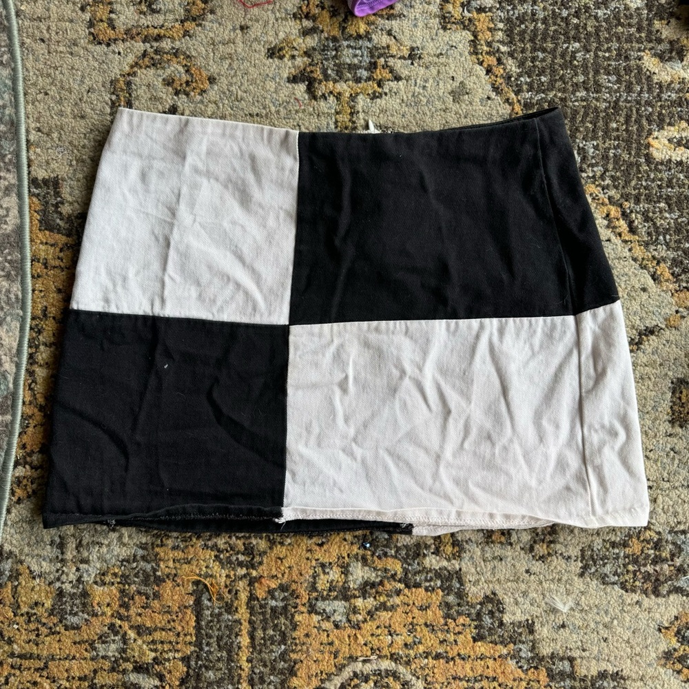 low waisted mini skirt